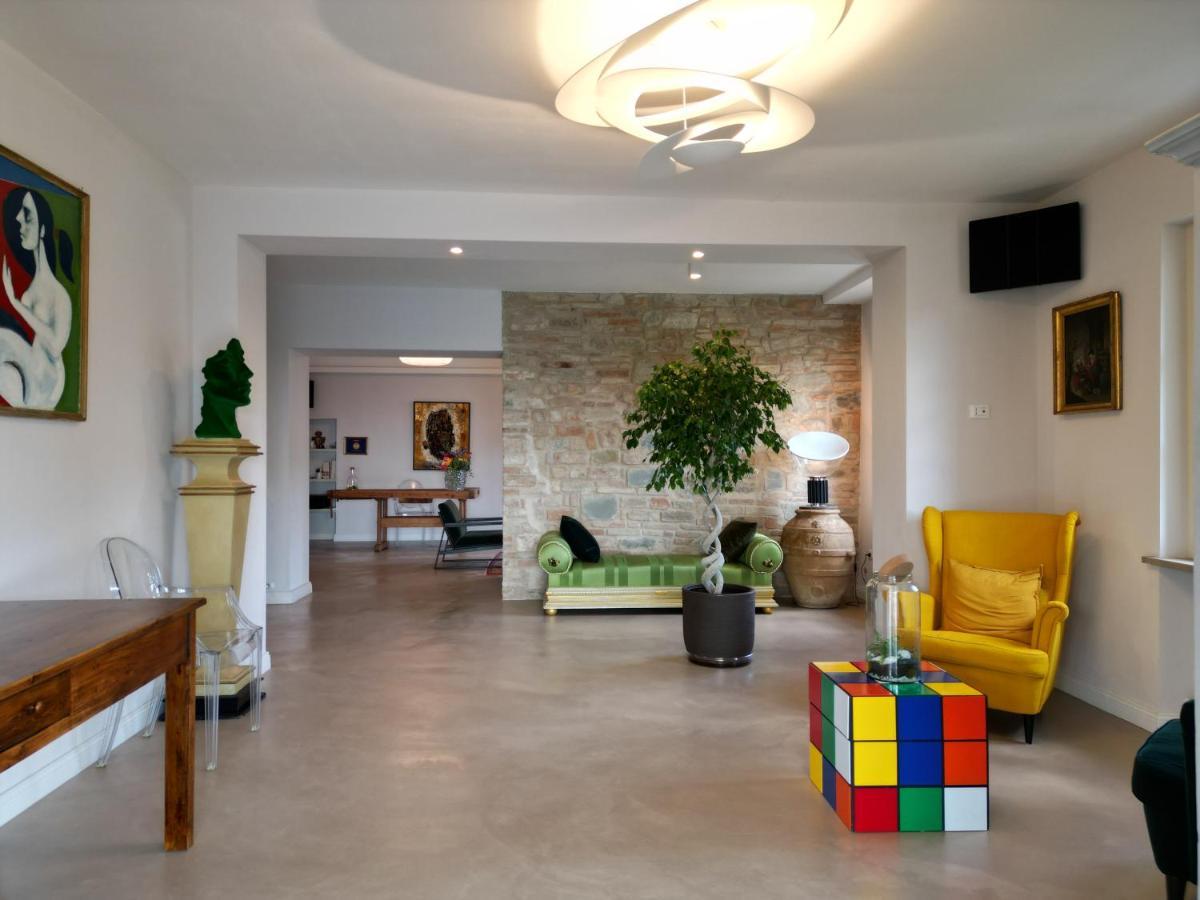 פרוג'ה Corteviva Boutique B&B מראה חיצוני תמונה